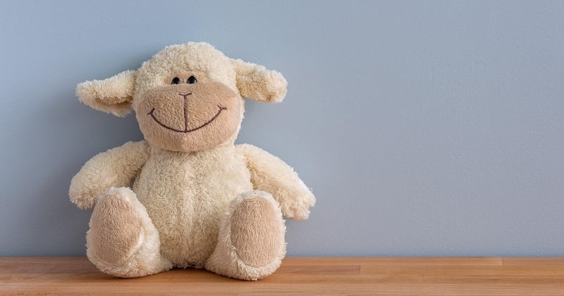 6 jeux d’éveil sensoriel à faire avec son bébé de 6 mois